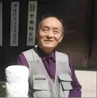 �Խ�����Ƭ